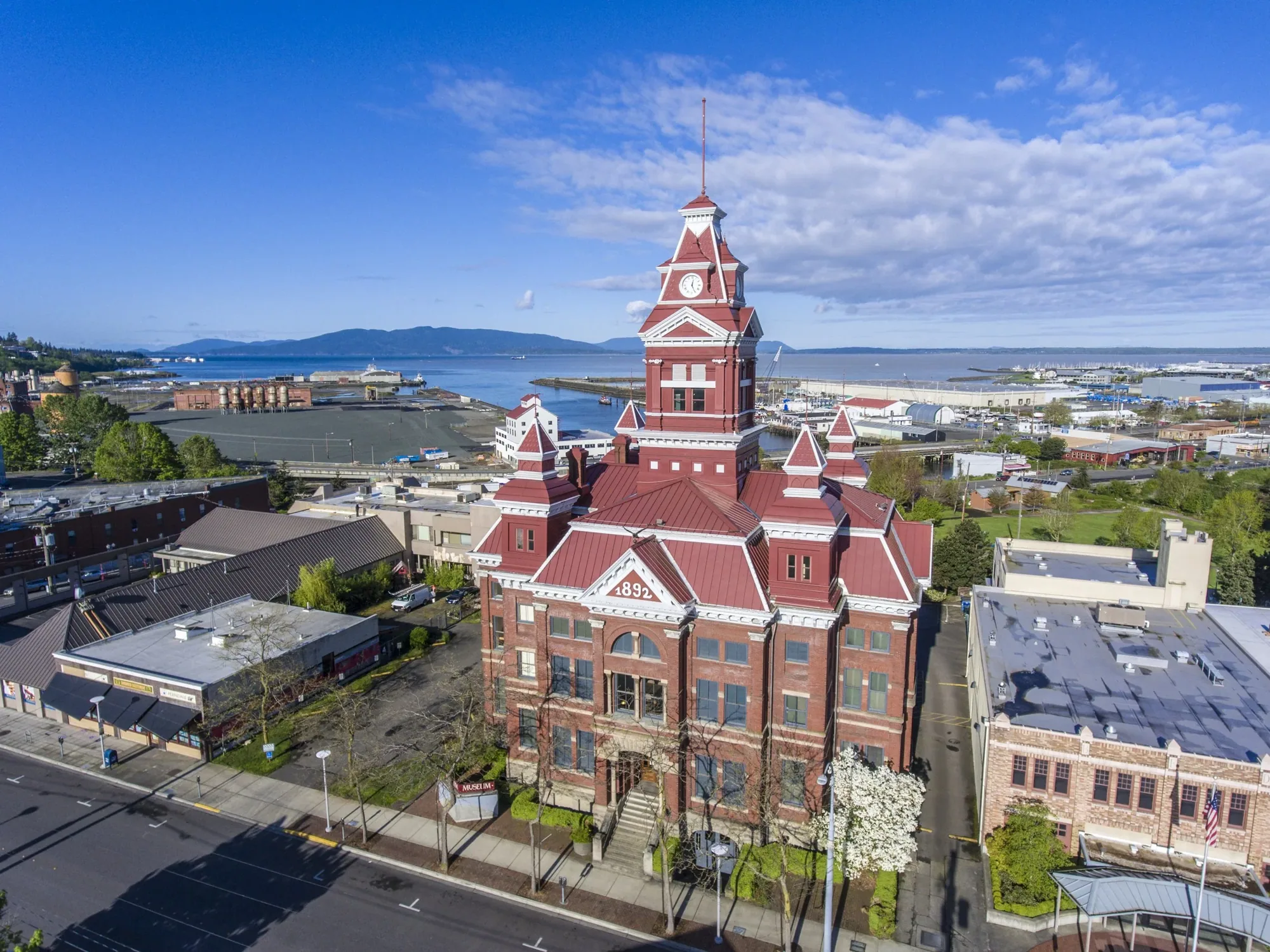Commercial roofing in Bellingham, WA